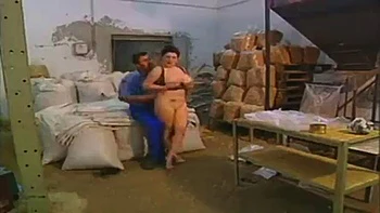 Milf europeia gordinha fodida estilo coreano