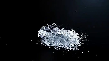 Безумная Кейла Лайонс и писающие игры крупным планом