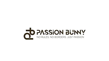 PassionBunny Piss Compilation - 30 heiße Piss Videos