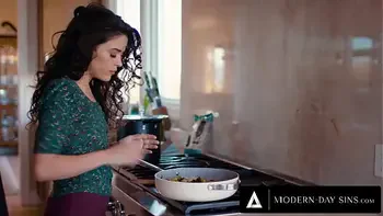 MODERN-DAY SINS - Cheating Housewife Agrees To FREE USE CREAMPIE To Please Her Horny Husband!