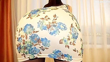 Fetisch-Japanerin wird hart gefickt