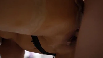 Rubia BBW tetona mueve su culo grande solo para ti