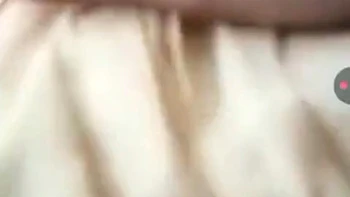 Video filtrado sexy de youtuber india peluda