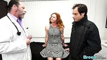 Jack et Molly baisent milf rousse avec creampie en gangbang