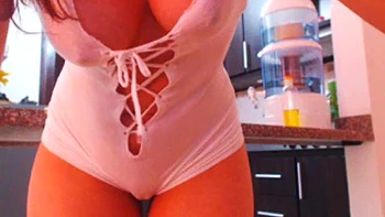 Chica latina con gran culo Yenlo1