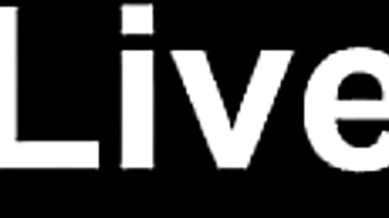 Charlee chupa la polla y traga semen