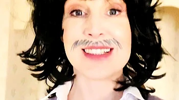 Amateur Blondine solo Analmasturbation