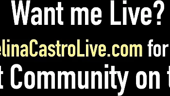 Angelina Castro com peitos de silicone enormes na boquete