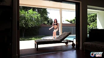 Тори жёстко трахается анально без преза, горячая транссексуалка