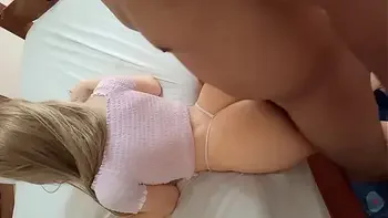 Colombian girl with a nice ass agrees to fuck on the edge of the bed