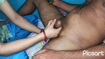 Masturbação indiana: garota linda e feliz fodida