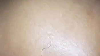 Esposa de Sri Lanka follada anal con dos juguetes