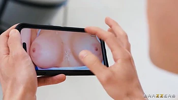 Blonde & Brünette mit fetten Titten im Dreier mit Jordi Polla