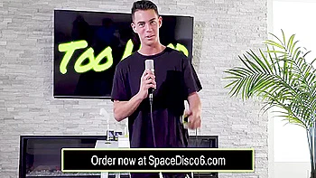 Latino 23 cm baise chaudement étudiante rousse salope 18+