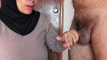 Pareja bisexual francesa cuckold pide polla grande, blowjob y traga