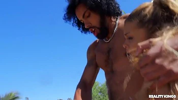 Heiße lesbische Vorspiele machen mich verrückt