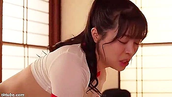 Горячий азиатский любительский трах втроём