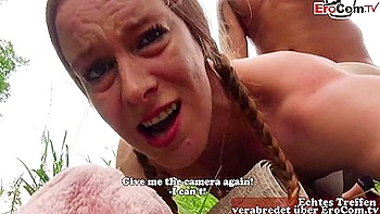 Foda com creampie ao ar livre com a ruiva alemã Penny 18+