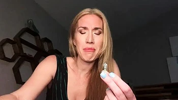 LinaBlackly - Giantess Mommy Fucks You For Punishment