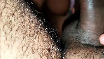 Minha namorada chupa meu pau grande e depois fodo minha esposa forte Parte 1