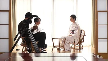 Masturbación japonesa con lamida y crema por dentro