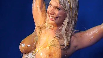 Rubia traviesa WAM solo sexo navideño