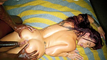 Evelin Stone follada duro por un enorme polla negra