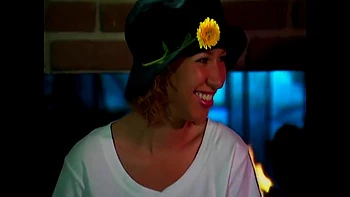 Garota nova com bunda redonda fodida anal forte