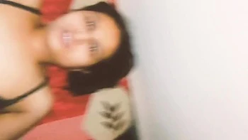 Estudante indiana safada chupando duro o professor