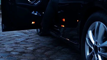 Блондинка Китти Блэр сосет киску на немецком сексе