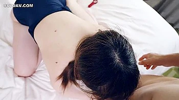 Азиатка-любительница ебется с кончей внутрь дома