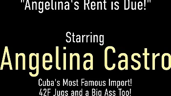 Latina gordinha Angelina Castro chupando e mostrando a bunda grande