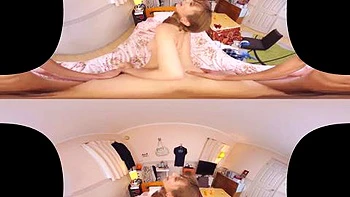 Японка жестко трахается в позах наездницы и миссионера