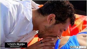 Syren Demer And Alex Jones - Curvy Milf Rides Studs Cock Poolside