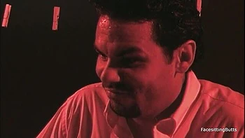 Femme's fishnets trailer